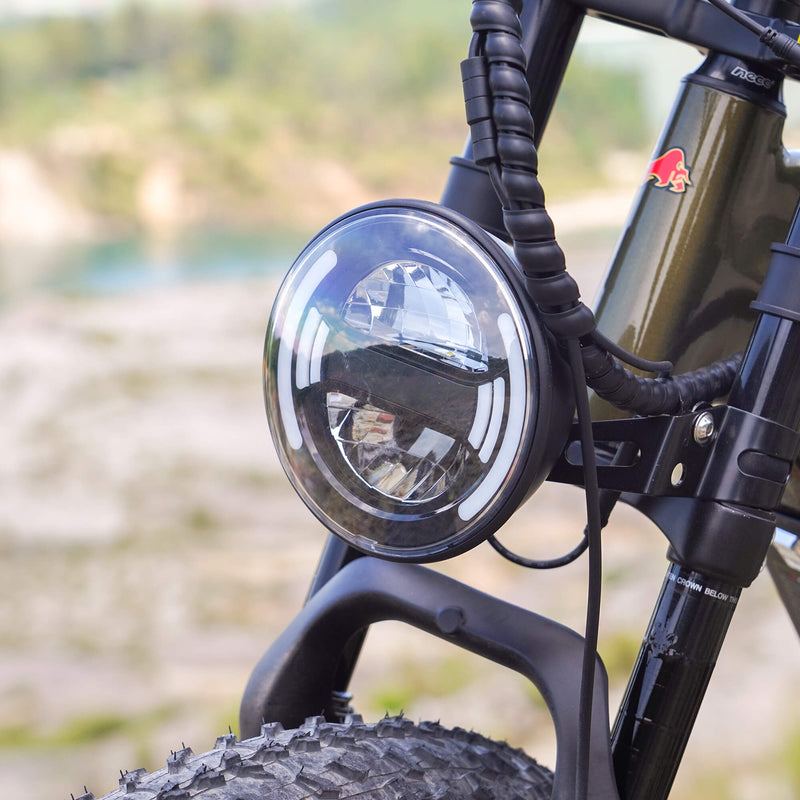 Bright LED headlight for night riding – Kingbull EX Titan