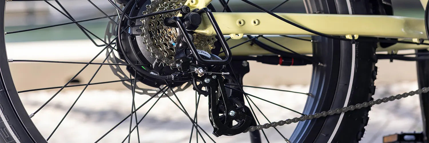 Shimano 8-speed gear system on KingBull trekker electric bike